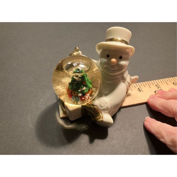 Lenox Sm Snowman Globe - Picture 10 of 10